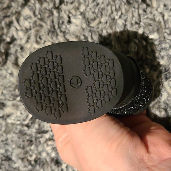 Black Pet Booties - Picture 2 of 5